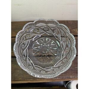Waterford Vintage Master Cutter 8 Inch Scalloped Bowl With Stars - New Condition